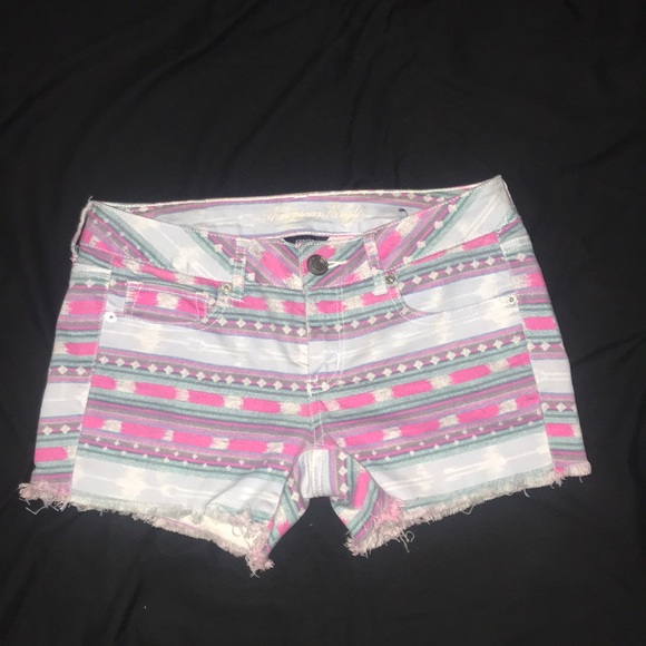 American Eagle Shorts - Picture 2 of 5